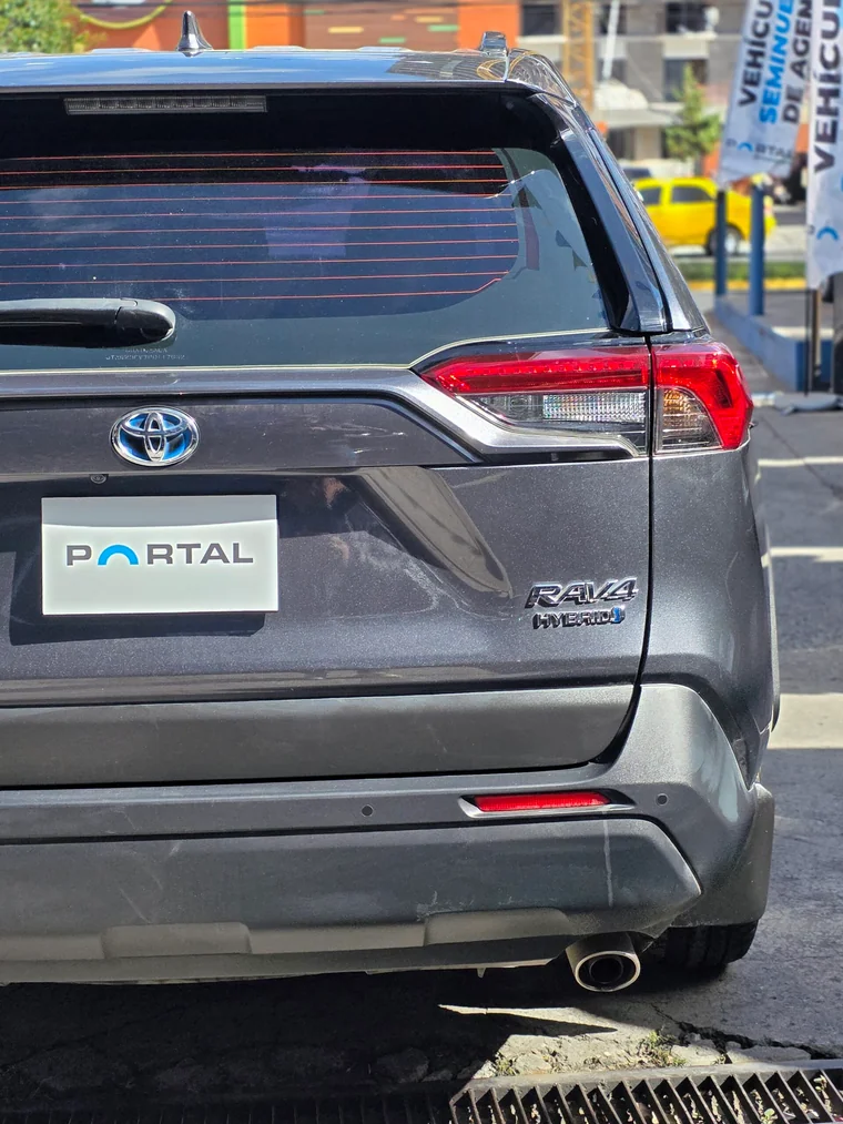 Toyota RAV4 2023 - Vista 5