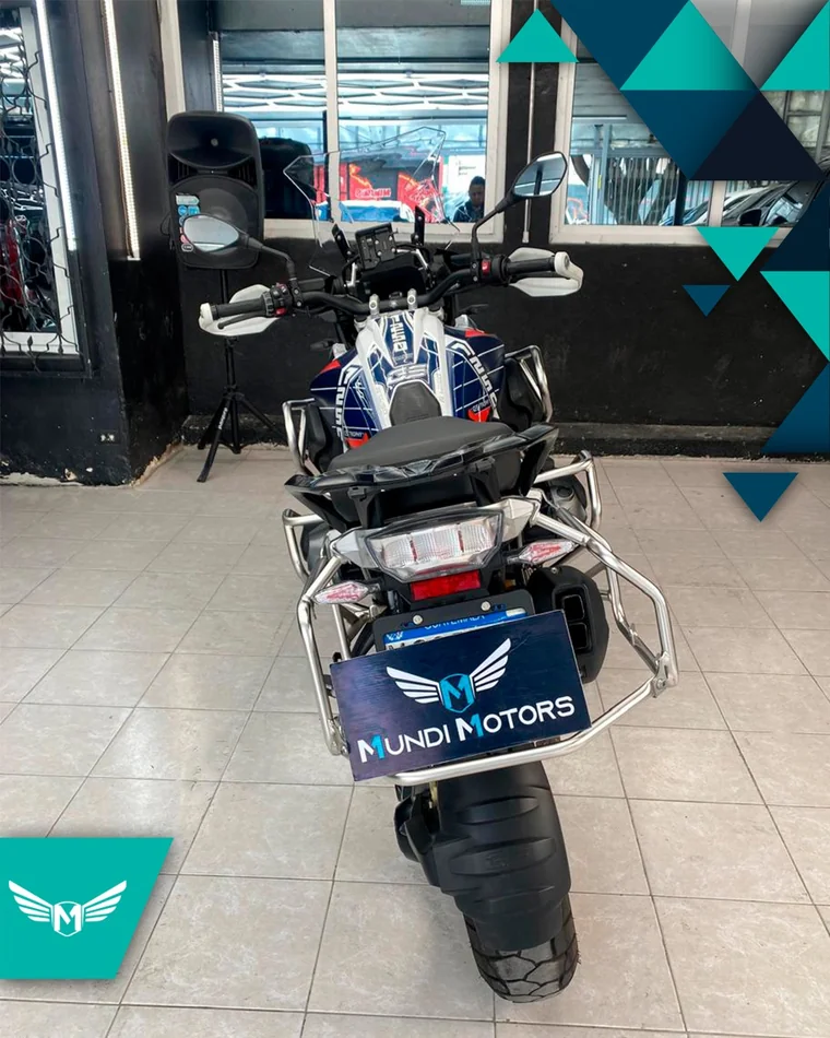 BMW R 2023 - Vista 5