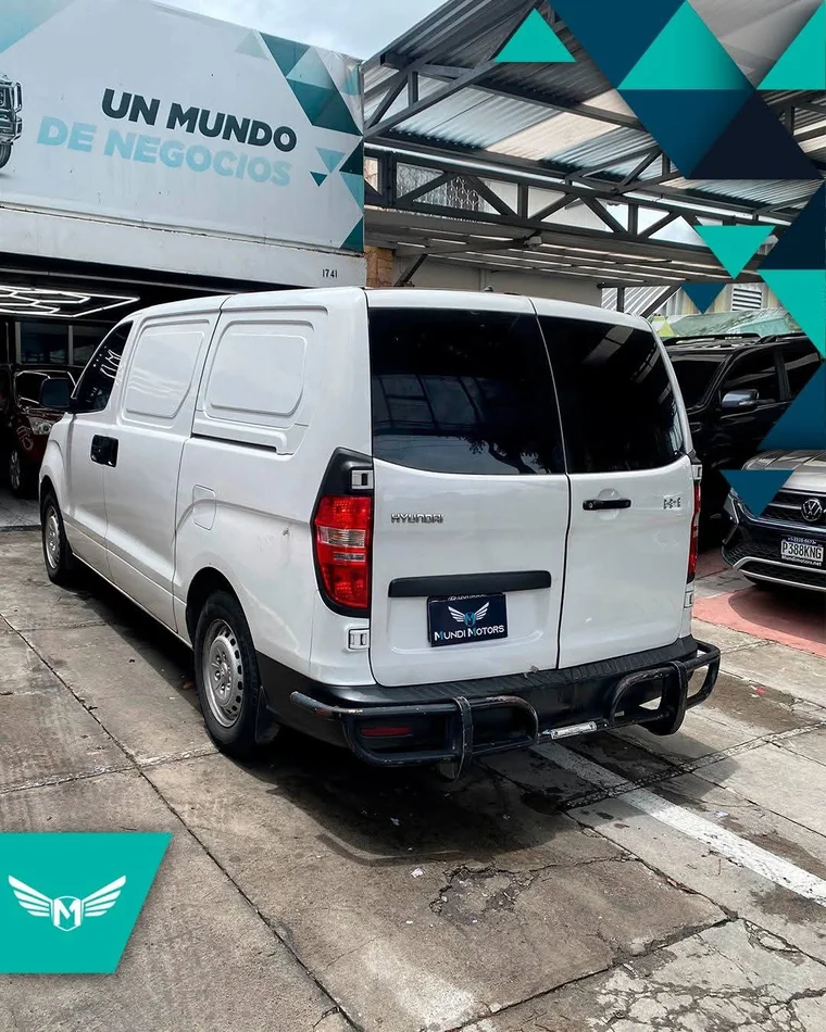 Hyundai H-1 2020 - Vista 4