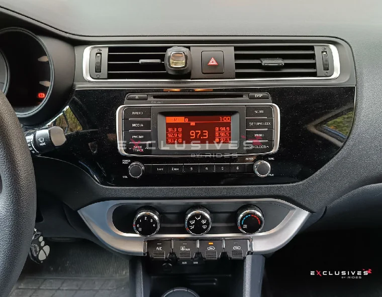 Kia RIO 2017 - Vista 5