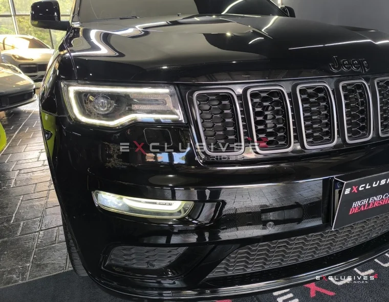 Jeep GRAND CHEROKEE 2021 - Vista 4