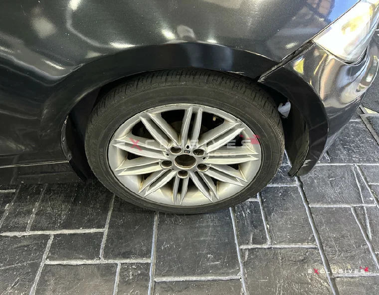 BMW 120i 2011 - Vista 4