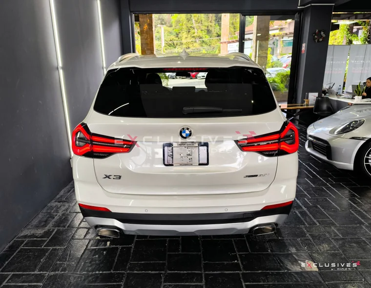 BMW X3 2022 - Vista 5