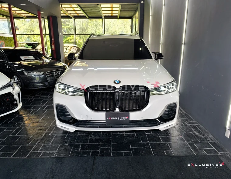 BMW X7 2020 - Vista 2