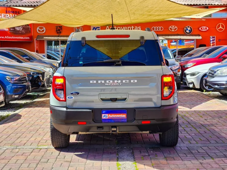 Ford BRONCO 2022 - Vista 5