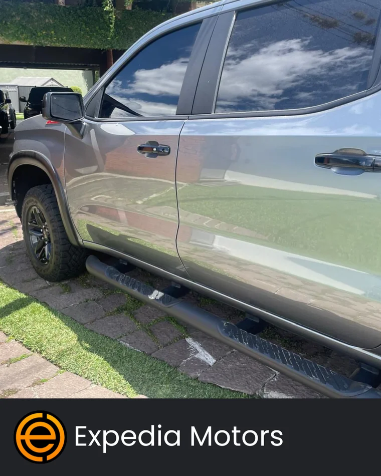 Chevrolet SILVERADO 2021 - Vista 4