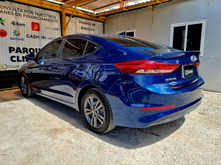 Hyundai ELANTRA 2017 - Vista 3