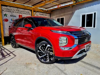 Mitsubishi OUTLANDER 2022