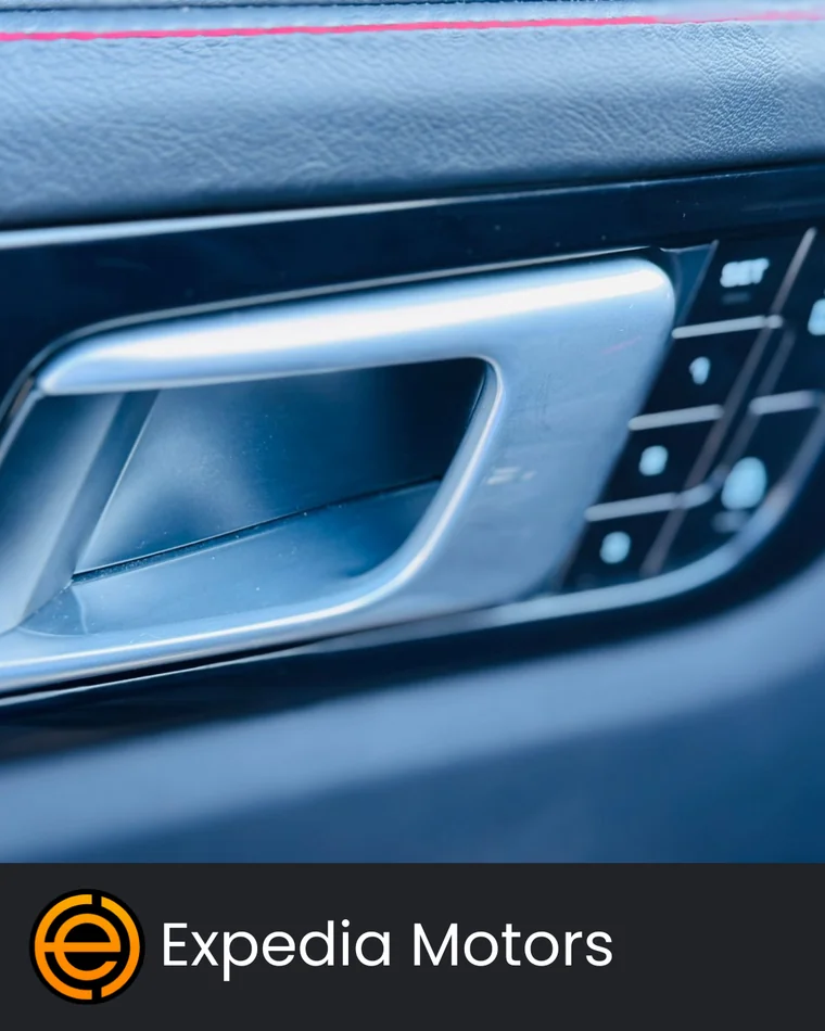 Porsche CAYENNE 2021 - Vista 4