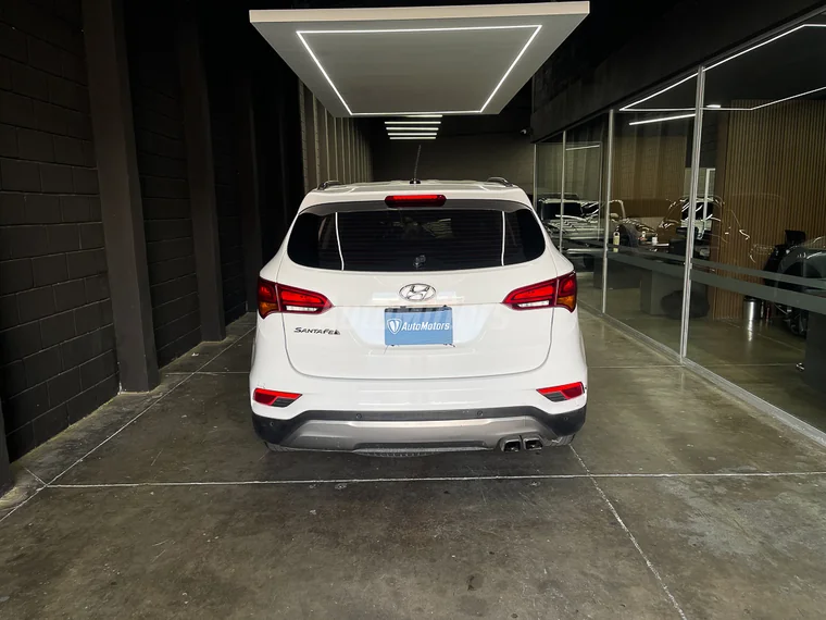 Hyundai SANTA FE 2018 - Vista 4