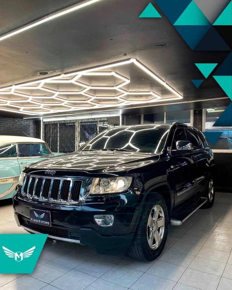 Jeep GRAND CHEROKEE 2013 - Vista 2