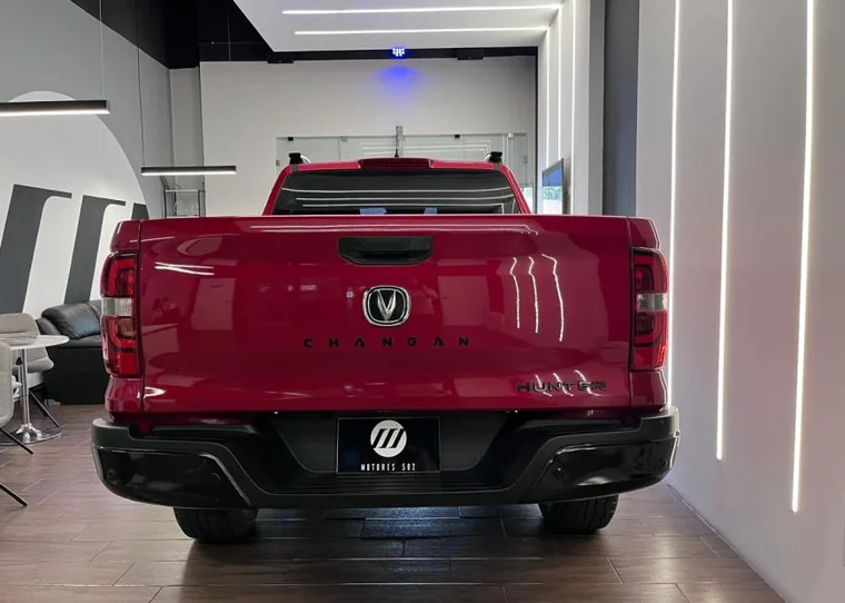 Changan HUNTER 2023 - Vista 5