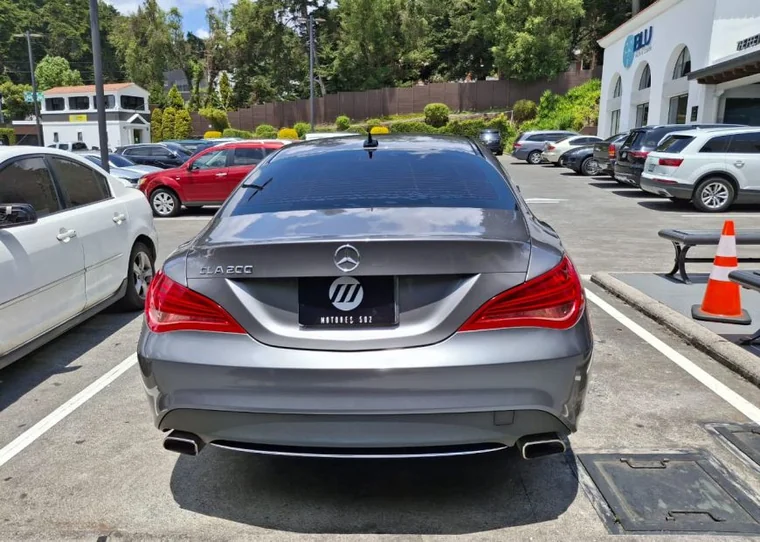 Mercedes Benz CLA 2015 - Vista 5