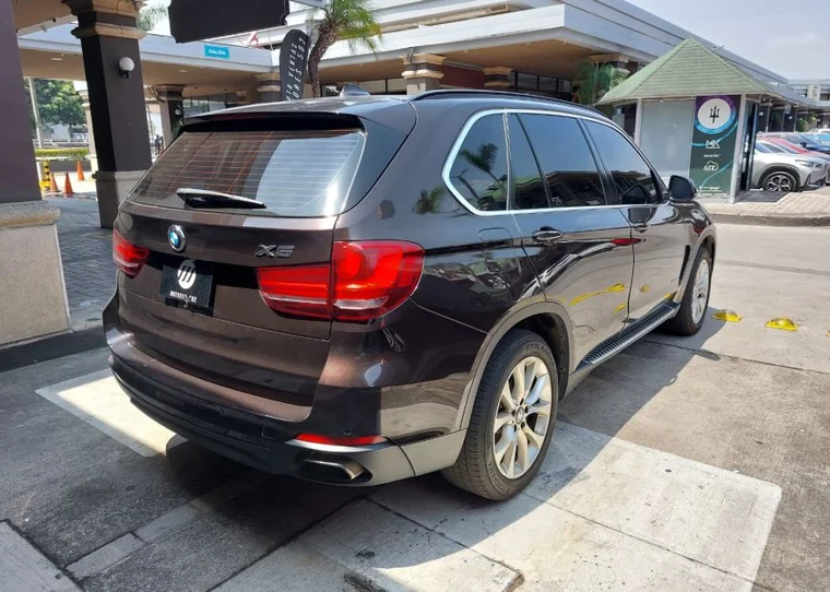 BMW X5 2018 - Vista 4