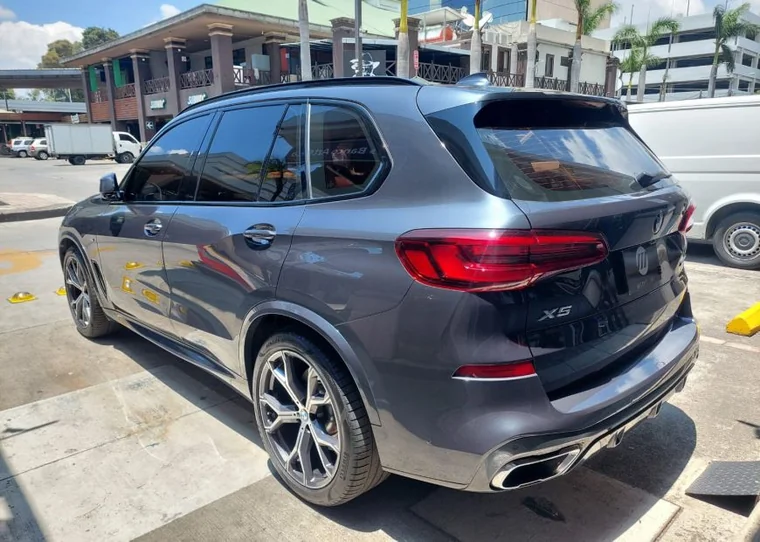 BMW X5 2020 - Vista 4
