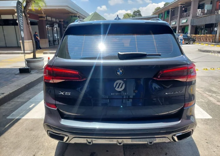 BMW X5 2020 - Vista 5