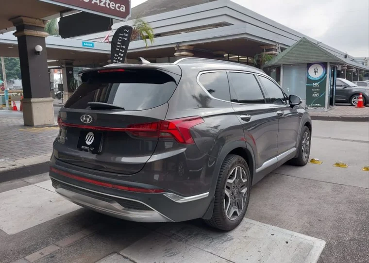Hyundai SANTA FE 2022 - Vista 4