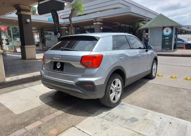 Audi Q2 2022 - Vista 4