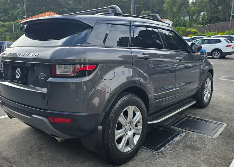 Land Rover RANGE ROVER 2017 - Vista 4