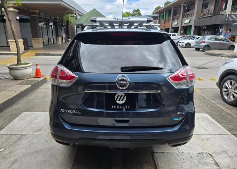 Nissan X-TRAIL 2017 - Vista 5
