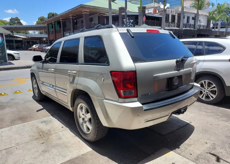 Jeep GRAND CHEROKEE 2010 - Vista 4