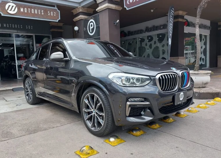 BMW X4 2020 - Vista 3