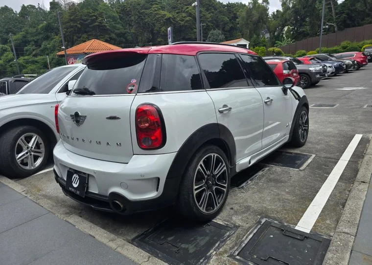 Mini COUNTRYMAN 2016 - Vista 4