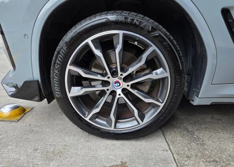 BMW X3 2023 - Vista 4