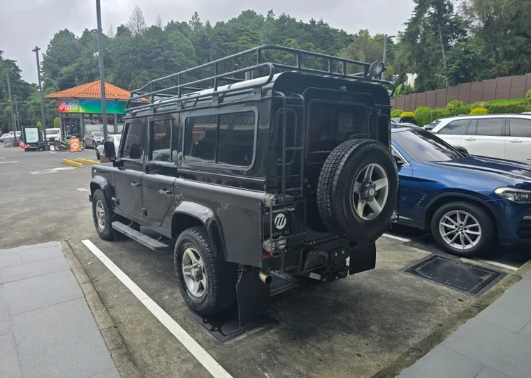 Land Rover DEFENDER 2009 - Vista 5