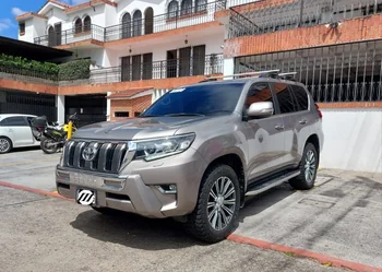 Toyota LAND CRUISER 2020