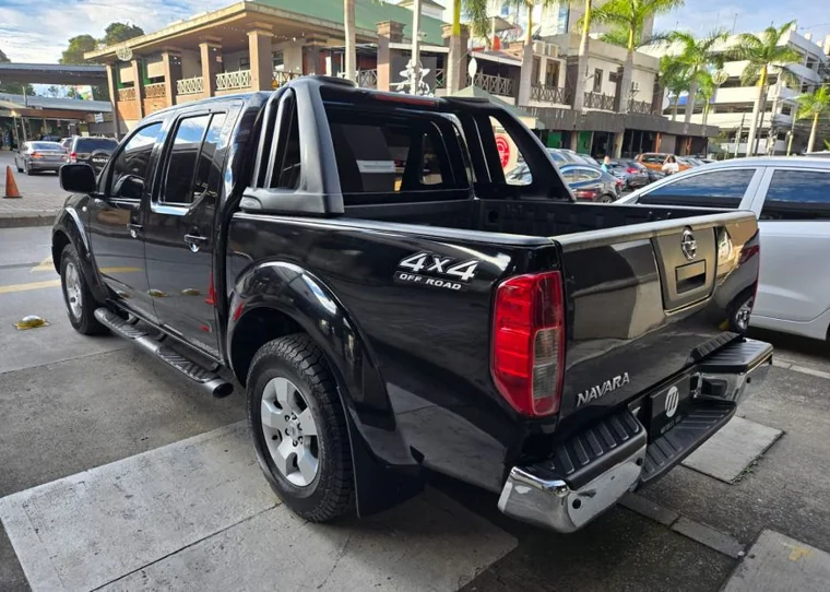 Nissan NAVARA 2014 - Vista 4