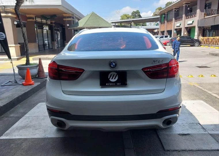 BMW X6 2016 - Vista 5