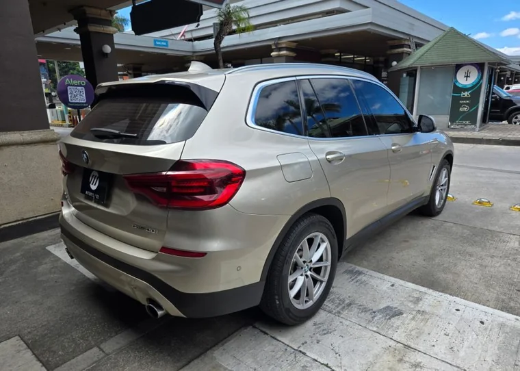 BMW X3 2020 - Vista 4