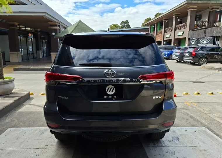 Toyota FORTUNER 2020 - Vista 4