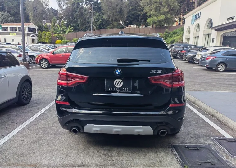 BMW X3 2018 - Vista 5