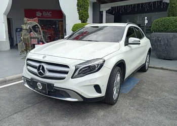 Mercedes Benz GLA 2016
