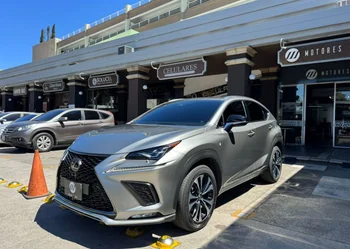 Lexus NX 2021