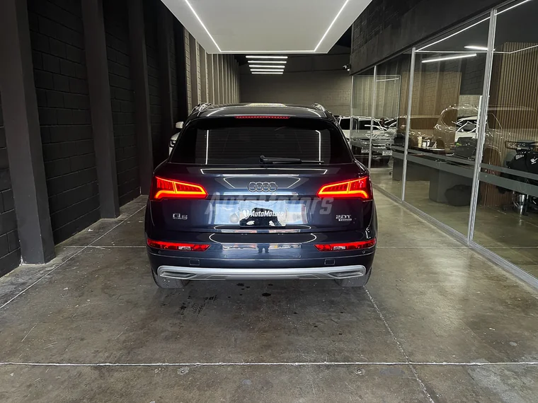 Audi Q5 2018 - Vista 4