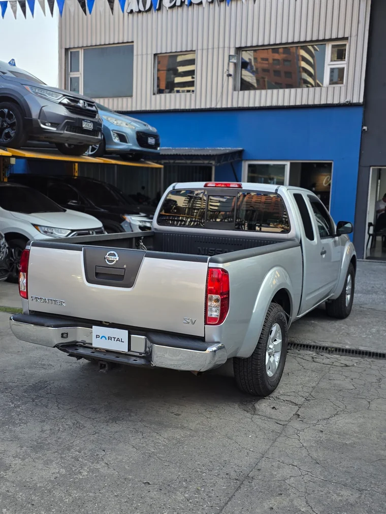 Nissan FRONTIER 2012 - Vista 3
