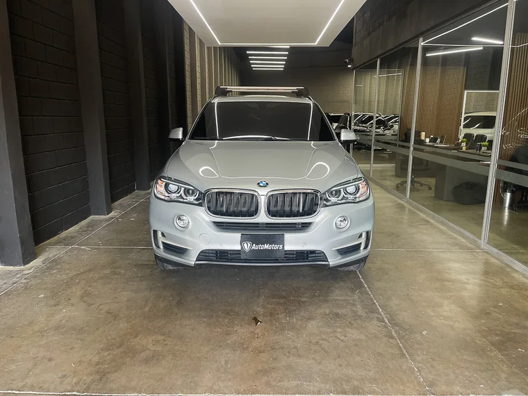 BMW X5 2017 - Vista 3
