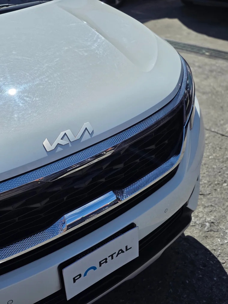 Kia SELTOS 2024 - Vista 5