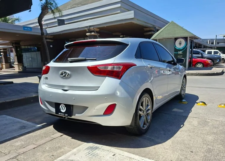 Hyundai I30 2016 - Vista 5