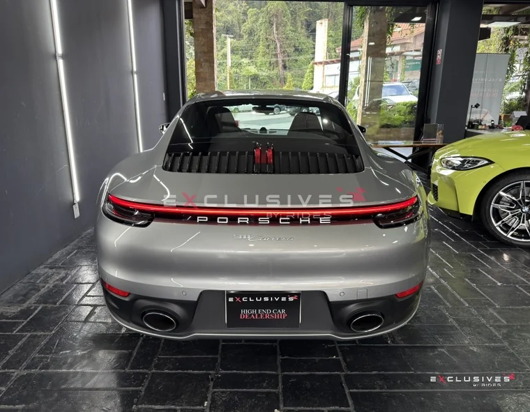 Porsche 911 2024 - Vista 5