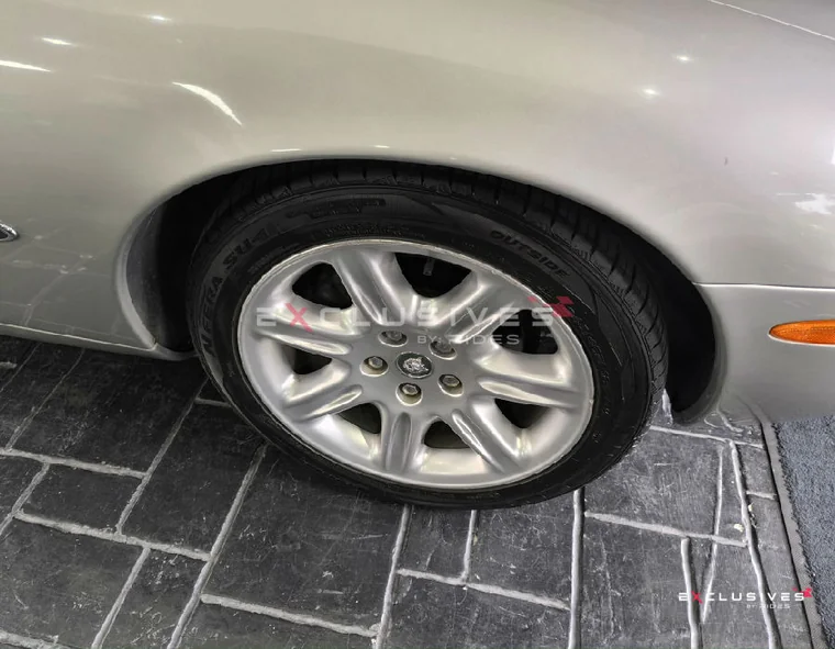 Jaguar XK8 1998 - Vista 4