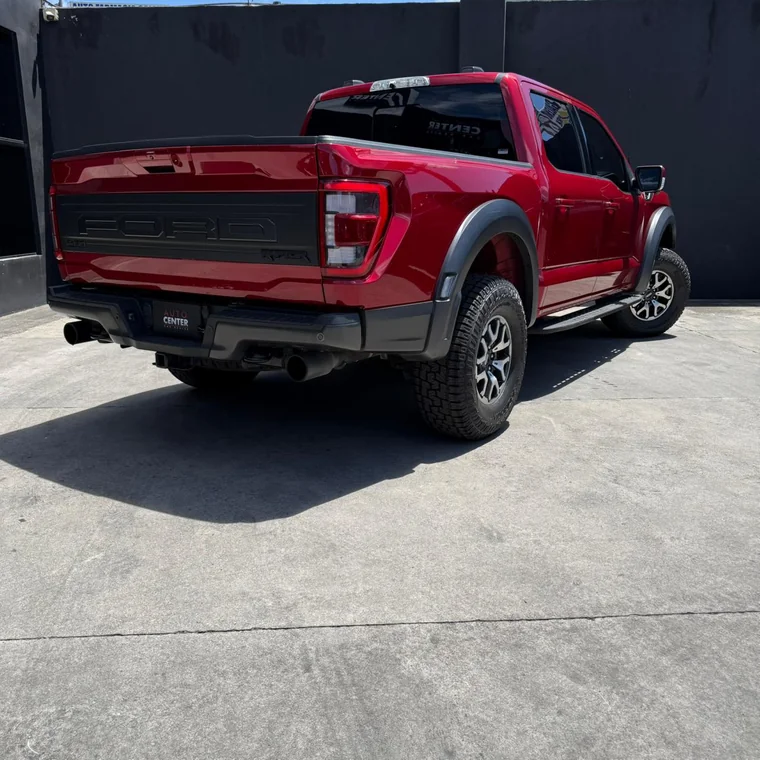 Ford F-150 2022 - Vista 4