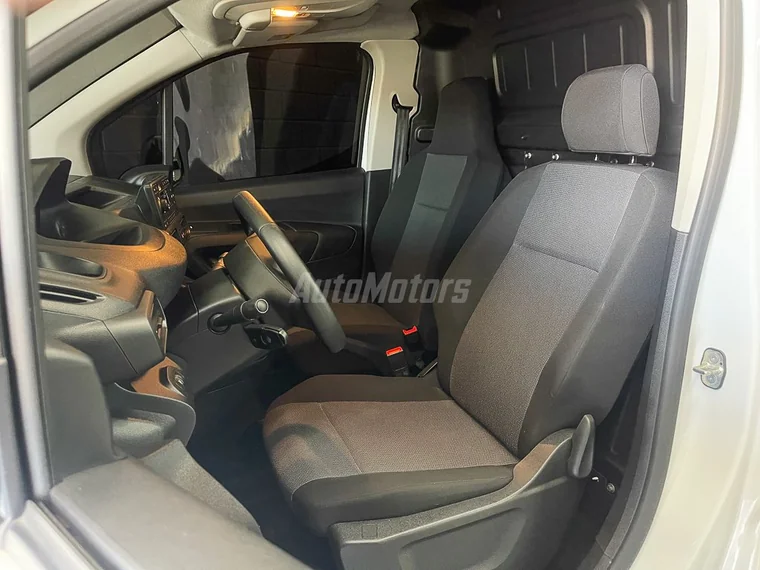 Peugeot PARTNER 2023 - Vista 5