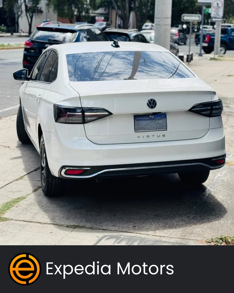 Volkswagen VIRTUS 2022 - Vista 4