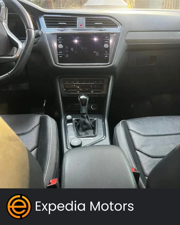 Volkswagen TIGUAN 2022 - Vista 4