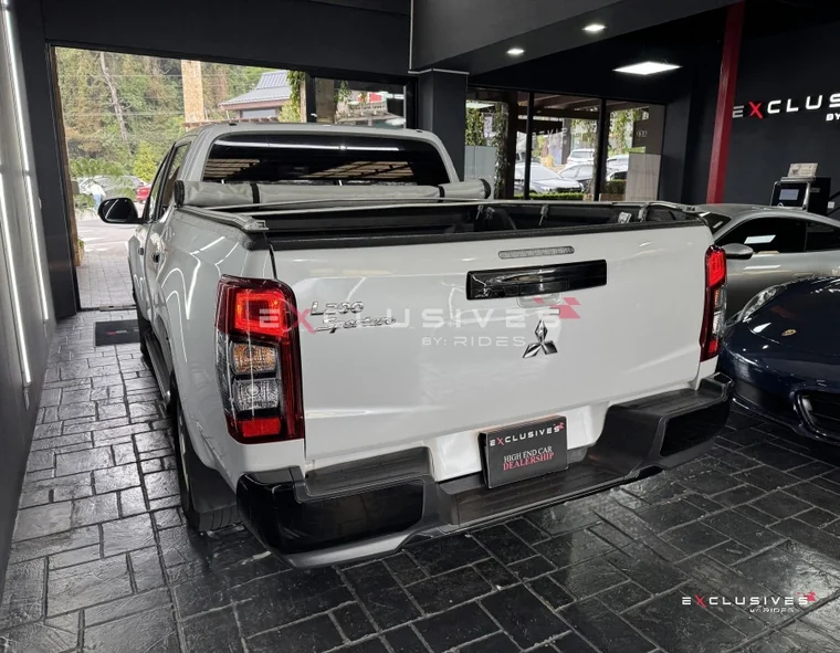 Mitsubishi L200 2024 - Vista 4