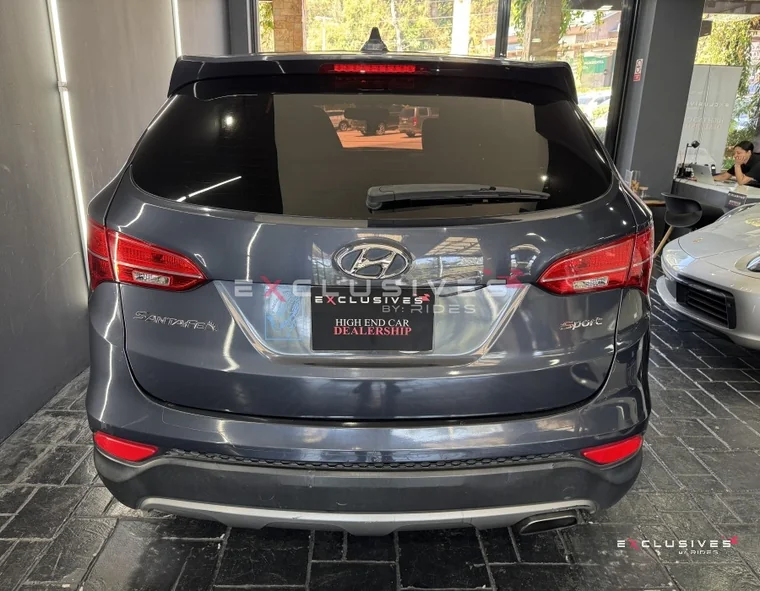 Hyundai SANTA FE 2016 - Vista 5